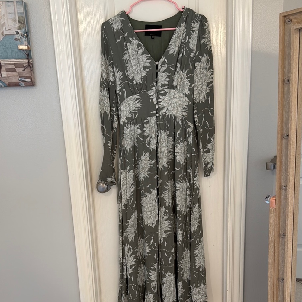 Massimo Dutti Green and White Floral Maxi Dress